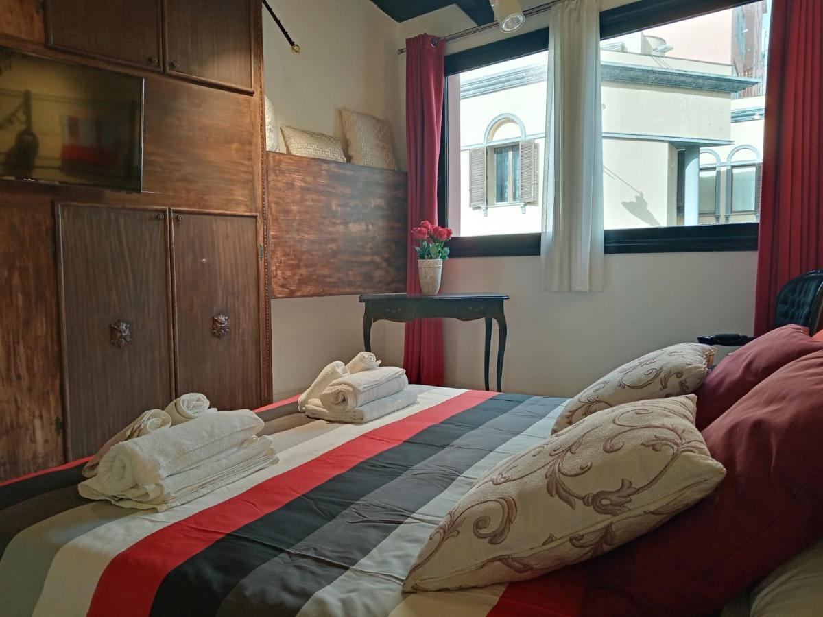 Einaudi 56 Guest House Cagliari Exterior foto