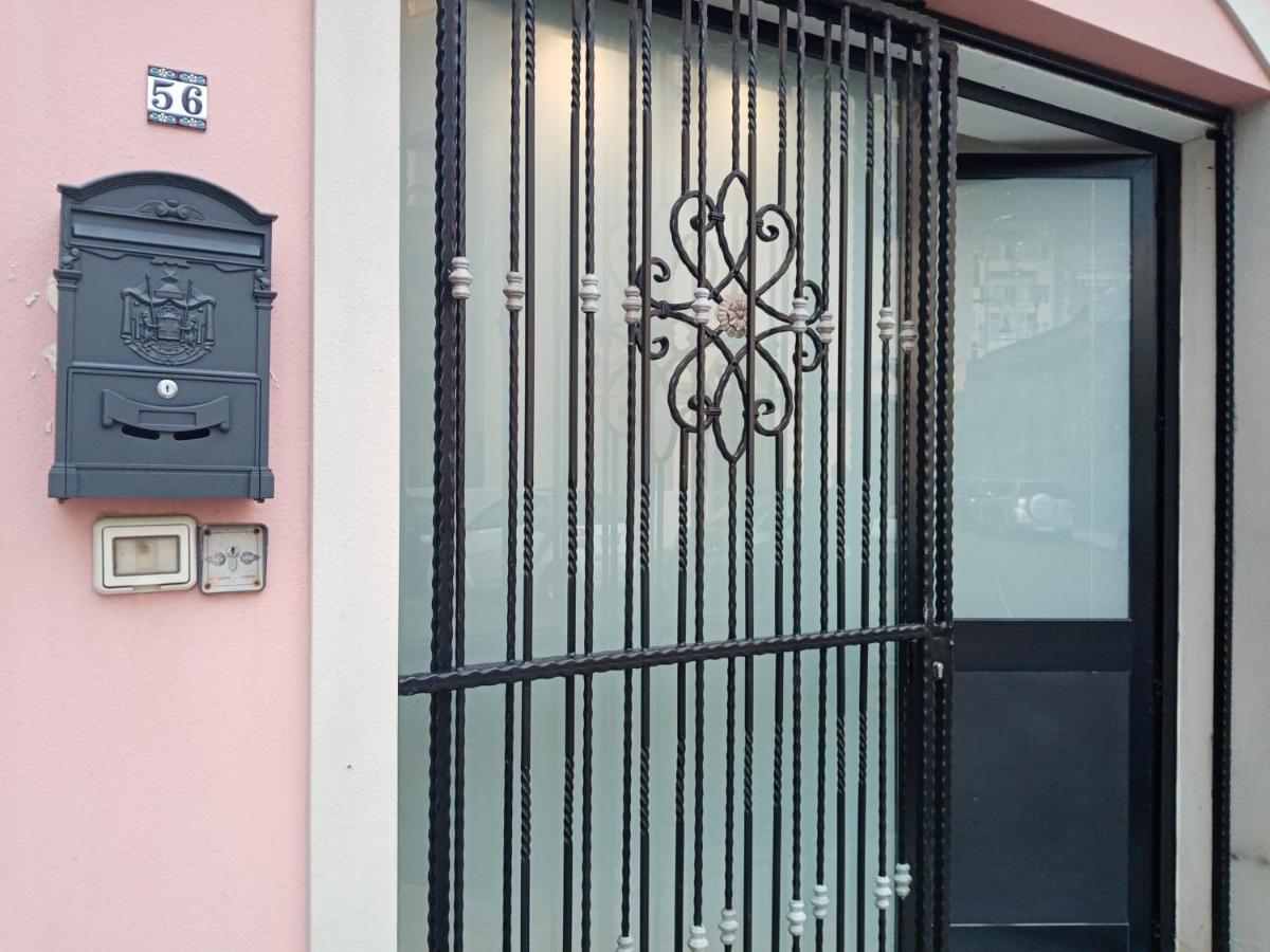 Einaudi 56 Guest House Cagliari Exterior foto